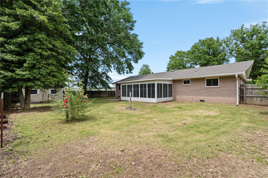 C E Elliff Sub Siloam Spgs - Residential