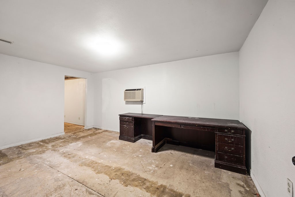 Gentry Orig Gentry - Commercial Lease