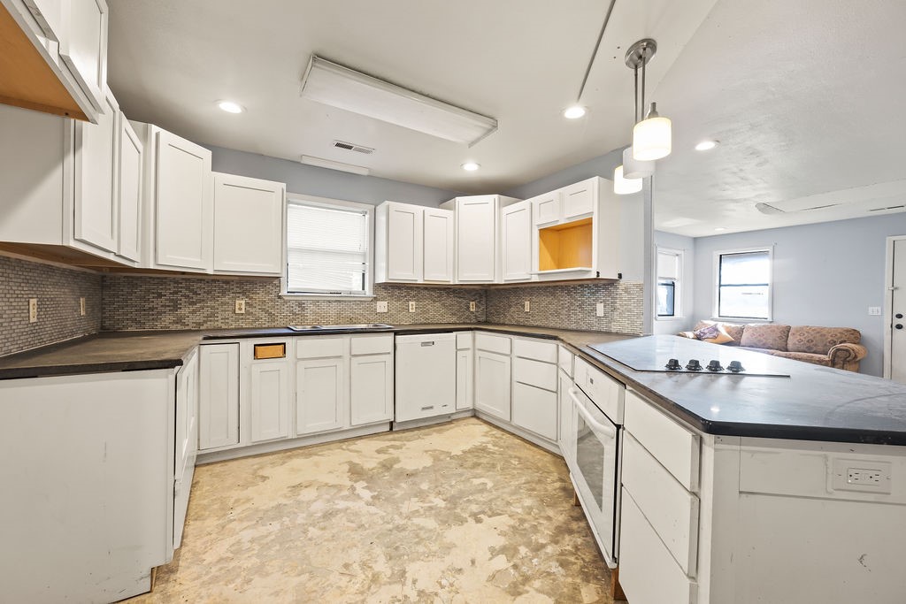 Gentry Orig Gentry - Commercial Lease
