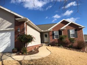 Very well maintained home. You can be in Branson dining, attending a great music show in 30 minutes, or Fayetteville watching the Hogs in 90 minutes. Great close in-town location near Wal-Mart, hospital and all the great restaurants in the area. All features are maintained and ready for you enjoy. Carpets freshly cleaned, beautiful yard with a great privacy fenced yard with storage shed. The home features a 10 x 12 wooden open deck to enjoy. A large lower level storage area. A 2 car attached garage. This is a move in and relax home, nothing to do but enjoy living in the Ozarks!