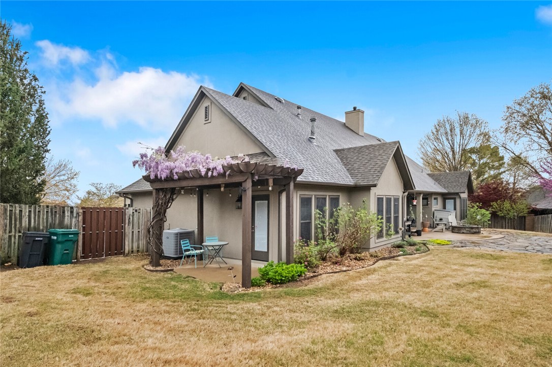 Cross Creek Rogers - Residential