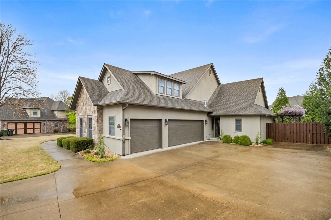 Cross Creek Rogers - Residential