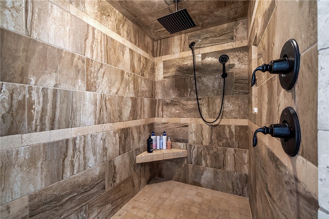 Crystal Cove - Residential