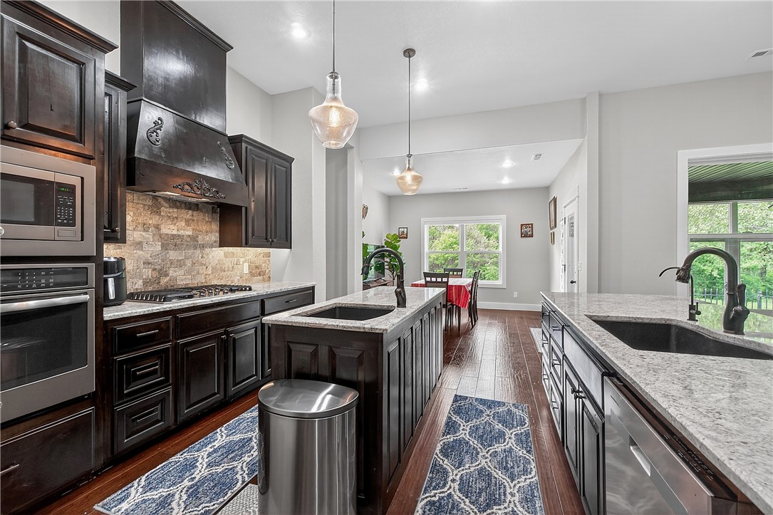 Crystal Cove - Residential