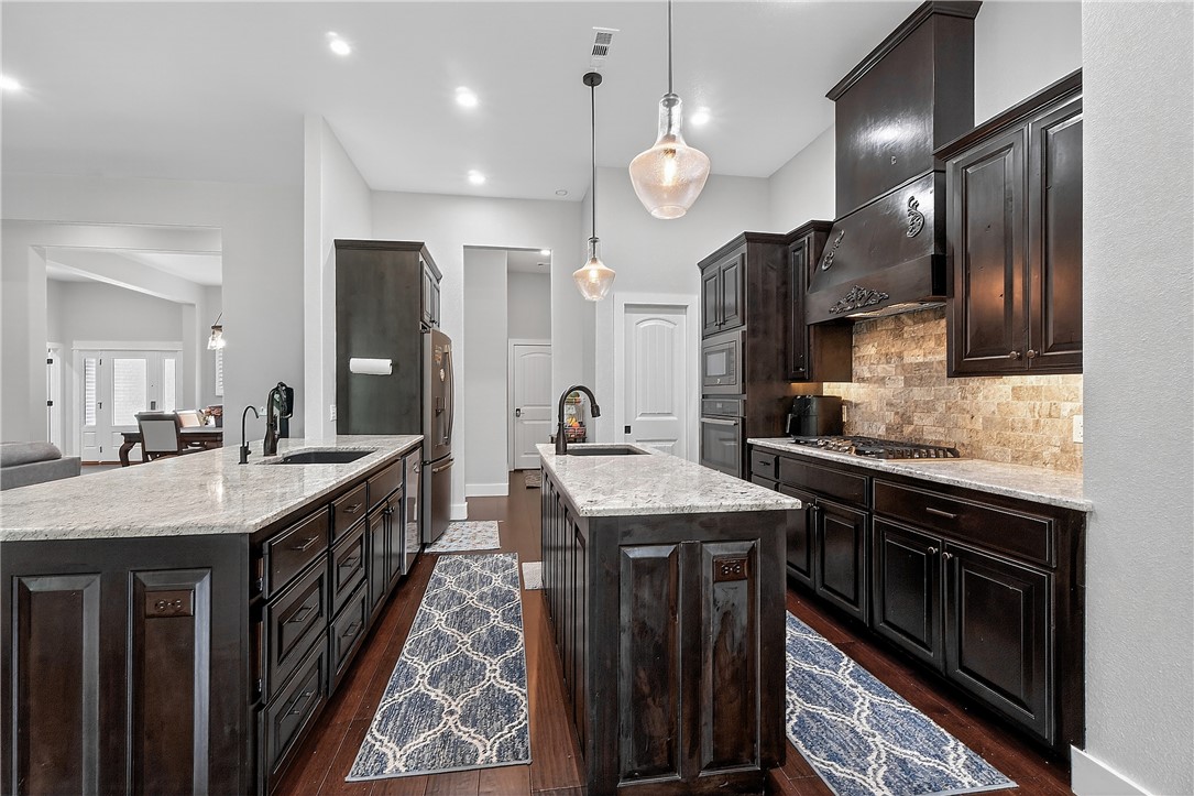 Crystal Cove - Residential