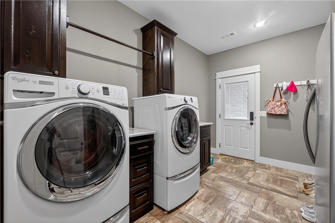 Crystal Cove - Residential