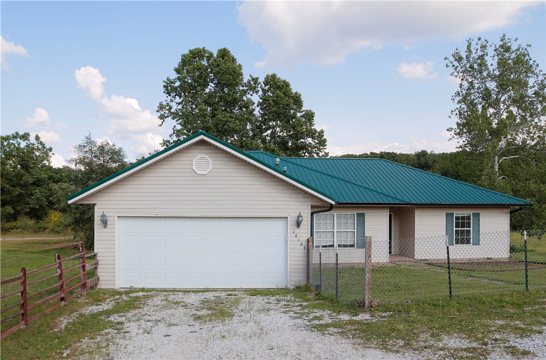Peace, space, and small-town charm await at 19105 Feather Hill Rd, Elkins. On a level 1-acre parcel, this 1,807 sq ft, 4-bed, 2-bath home (2002) delivers country living minutes from Fayetteville and the White River.
A vaulted living room with fireplace opens to an eat-in kitchen updated in 2015. Hardwood floors run throughout, and the split plan tucks the primary suite (double vanity, walk-in closet) away from three guest rooms. Upgrades: metal roof 2018, seamless gutters 2022, OzarksGo fiber.
A covered front porch welcomes rocking chairs, and out back, a generous deck wraps one side—ideal for grilling, star-gazing, or unwinding after work while owls call across the pasture.
Enjoy quiet roads for walks, Elkins schools and groceries 6 mi away, kayak launches on the White River 9 mi, Fayetteville Square & Razorback Greenway 12 mi, and Lake Sequoyah & Ozark National Forest trails under 30 min.
Room to breathe, grow, and play—schedule your tour today!