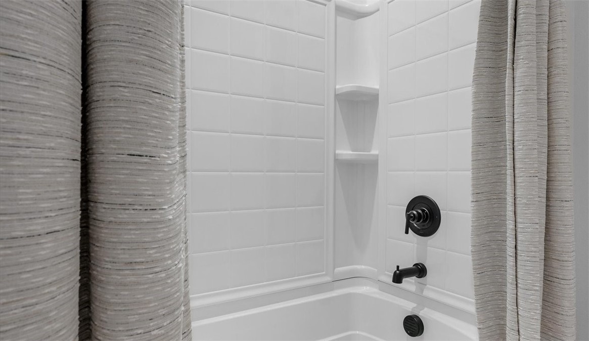 Hillcrest - Residential