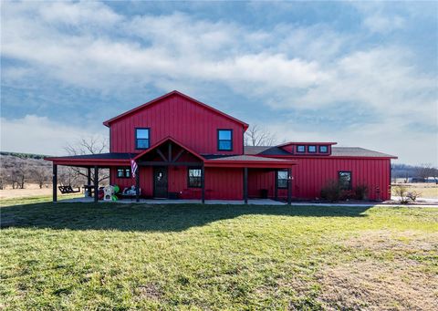 Photo of 14832 N Jackson Highway, Fayetteville, AR 72704 (MLS # 1332178)