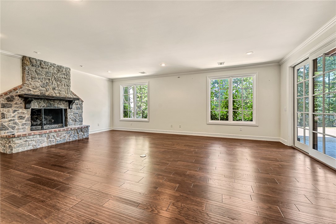 Heathrow Sub Bentonville - Residential