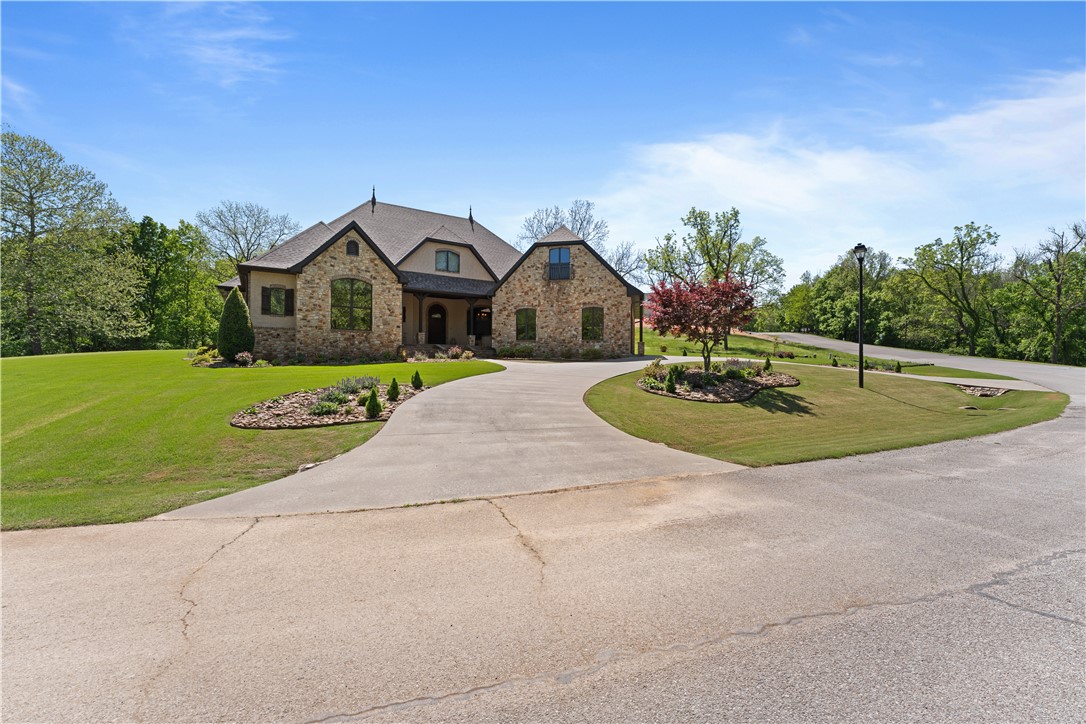 Knolls - Residential