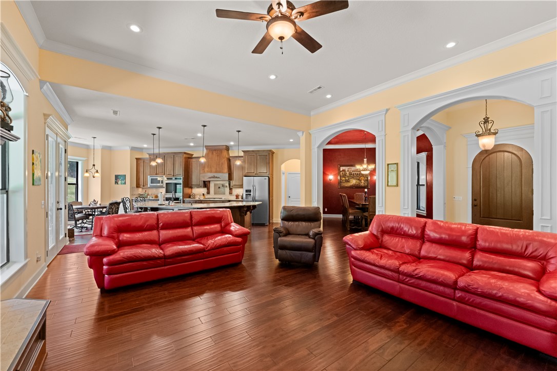 Knolls - Residential