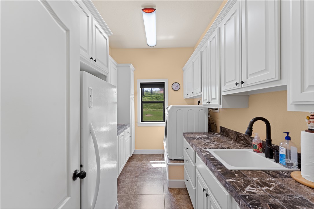 Knolls - Residential