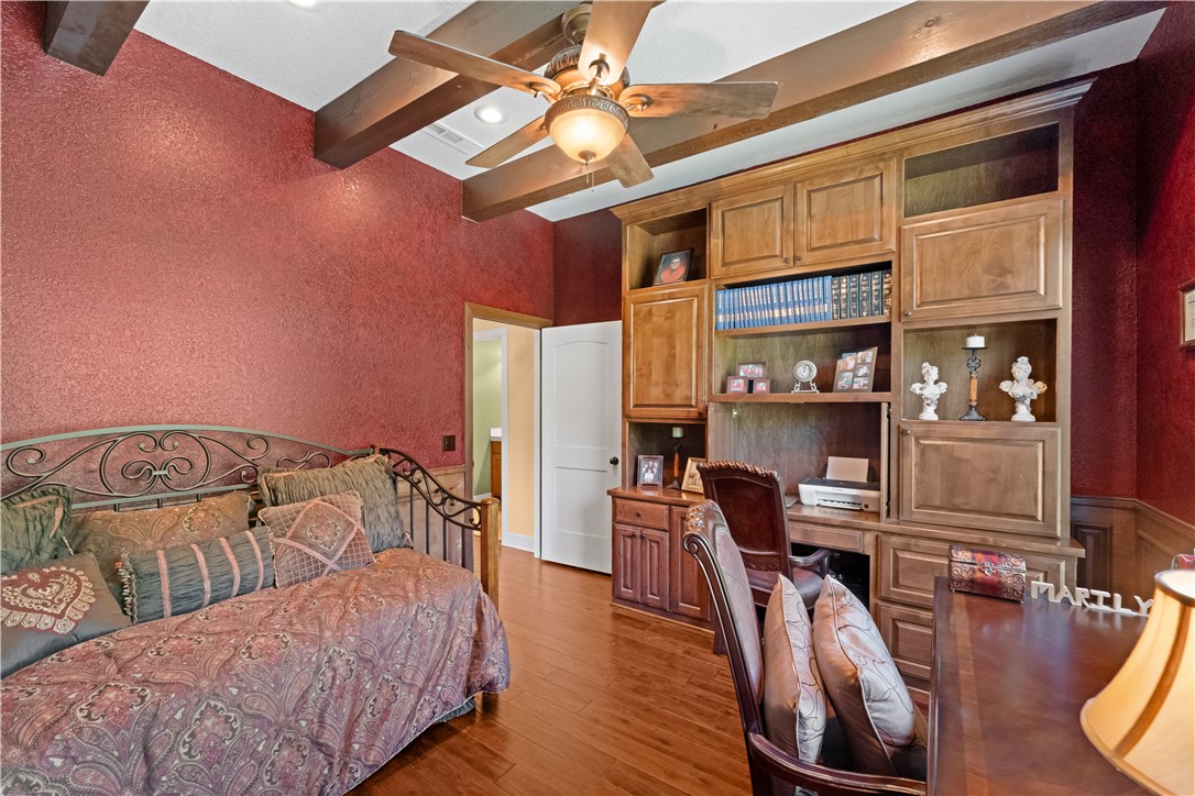 Knolls - Residential