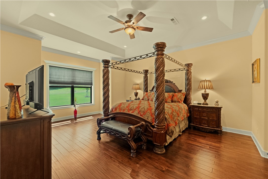 Knolls - Residential