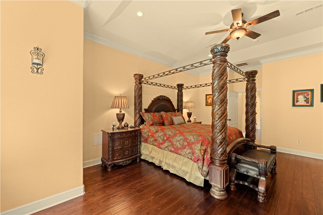 Knolls - Residential