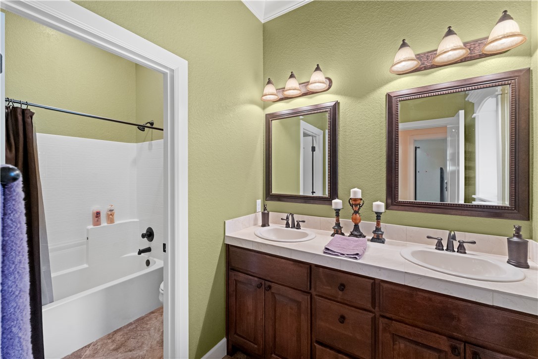 Knolls - Residential