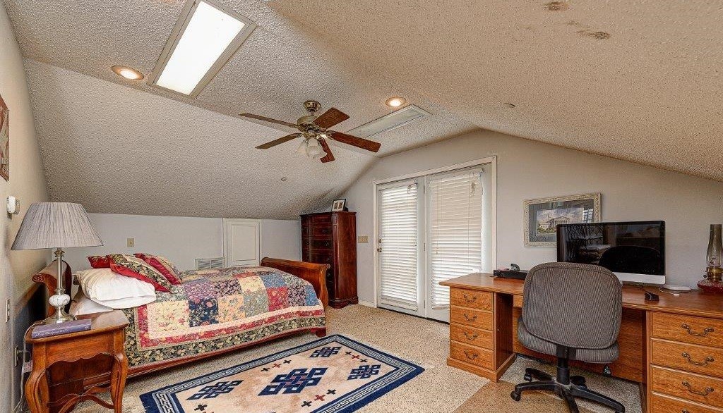 17-16-30-Fayetteville Outlots - Land