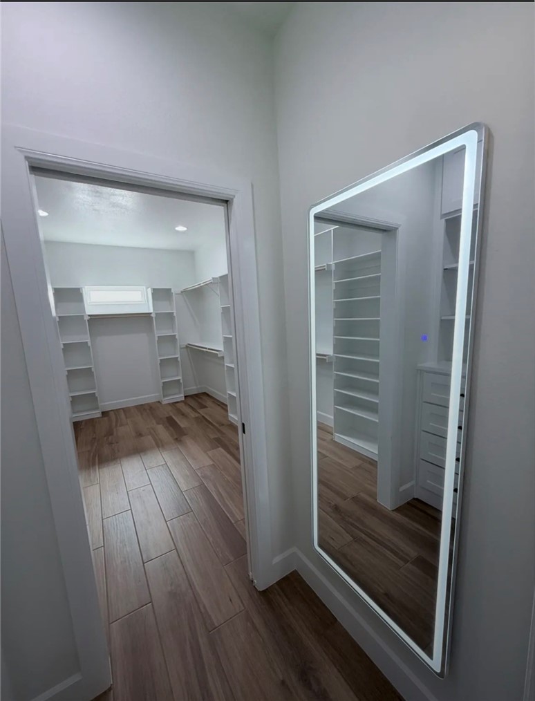 Elkhorn - Residential