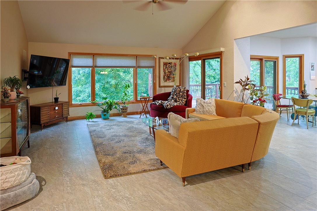 Mountain Lake Estates - Residential