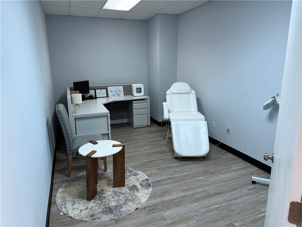 Fayetteville Outlots - Commercial Lease