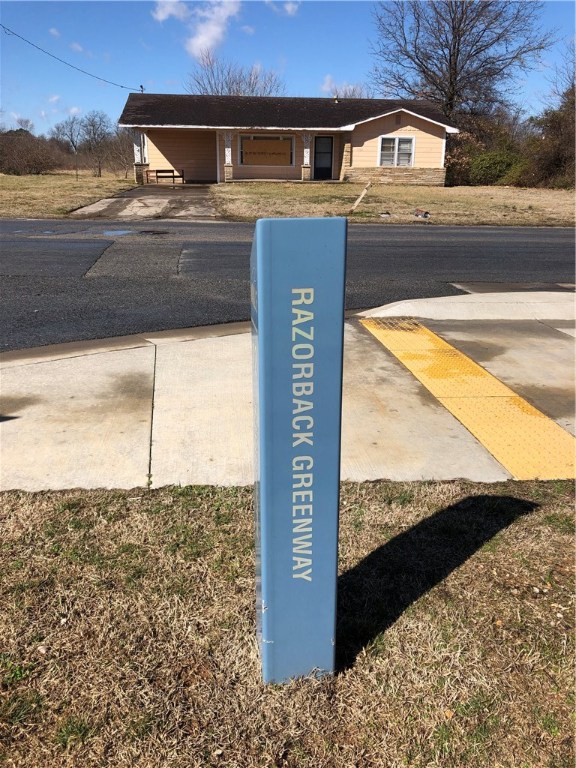 Springdale Outlots - Land