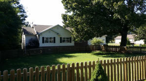 Wonderful home with lots of great living space and and over-sized yard. You will love all the recent updates. Some of the recent updates include High Efficiency windows, Marathon Water Heater, new floor coverings, fenced yard, and a beautiful finished basement with 4th bed and 3rd bath. Located on the north end of town, just off of Cottonwood Road. Better hurry and check this one out!