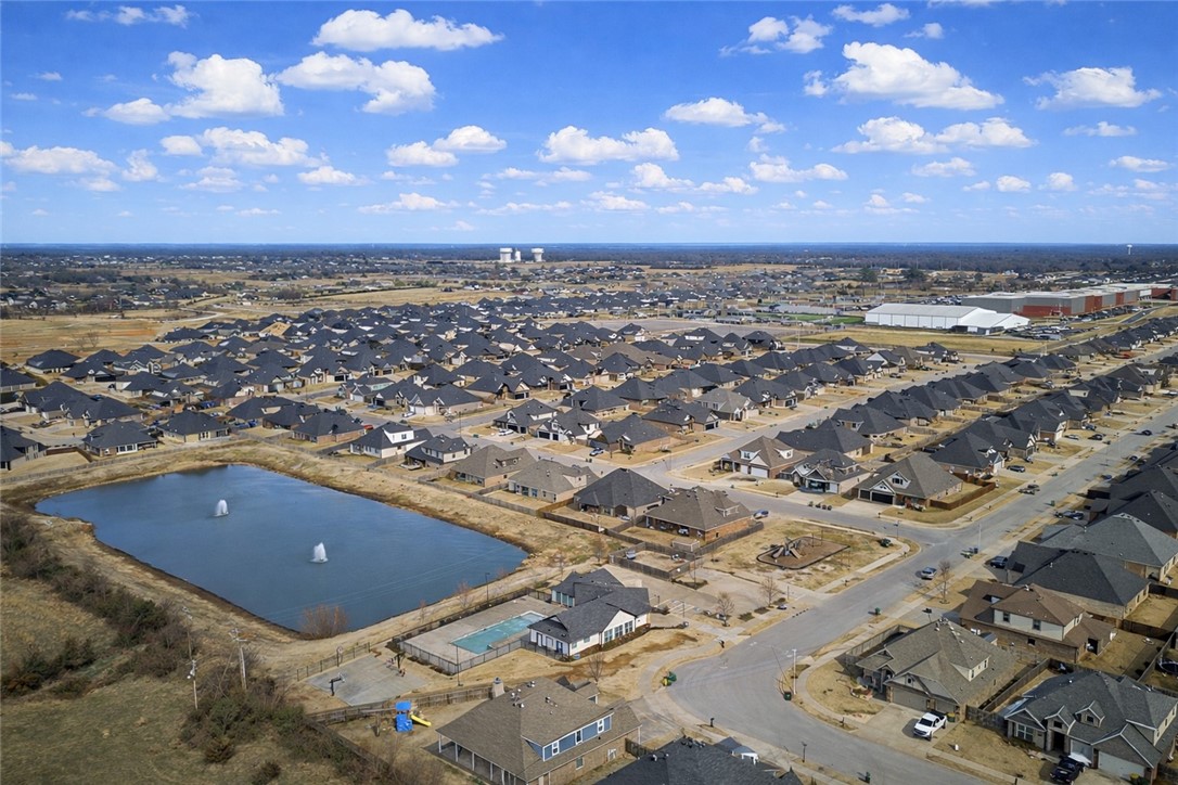 DIAMOND ESTATES PH V-CENTERTON - Residential