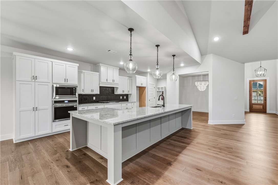 DIAMOND ESTATES PH V-CENTERTON - Residential