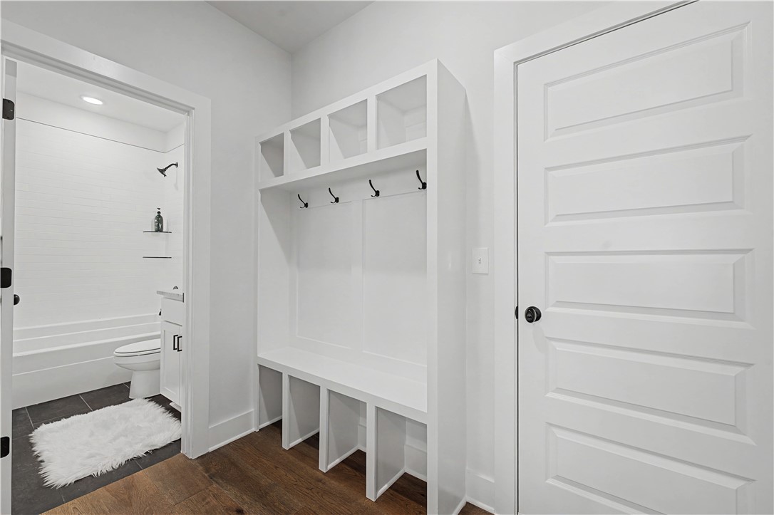 DIAMOND ESTATES PH V-CENTERTON - Residential