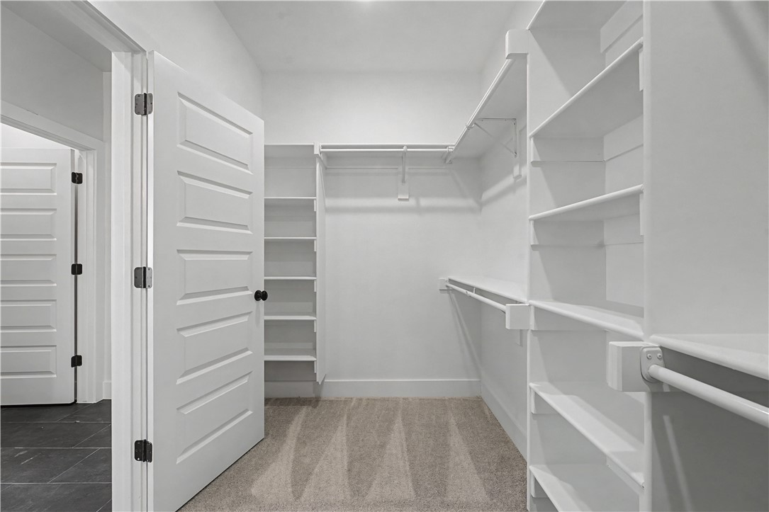 DIAMOND ESTATES PH V-CENTERTON - Residential