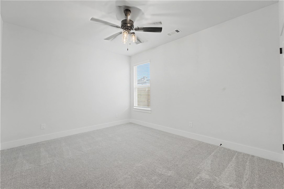 DIAMOND ESTATES PH V-CENTERTON - Residential