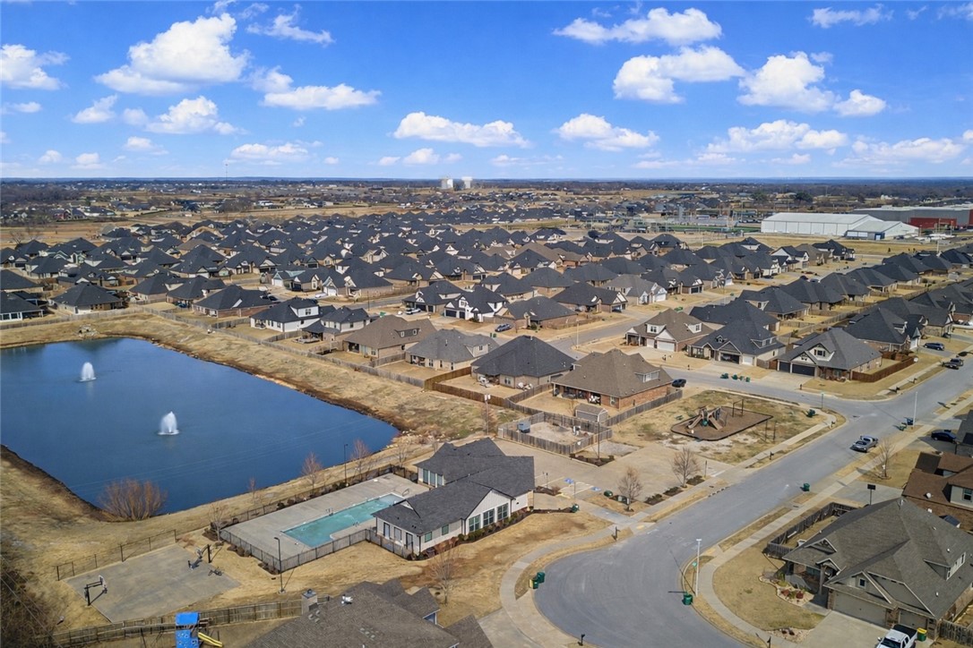 DIAMOND ESTATES PH V-CENTERTON - Residential