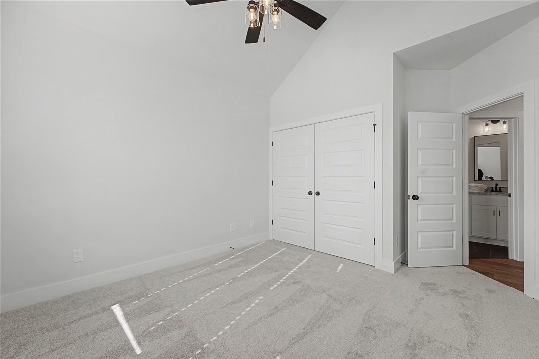 DIAMOND ESTATES PH V-CENTERTON - Residential