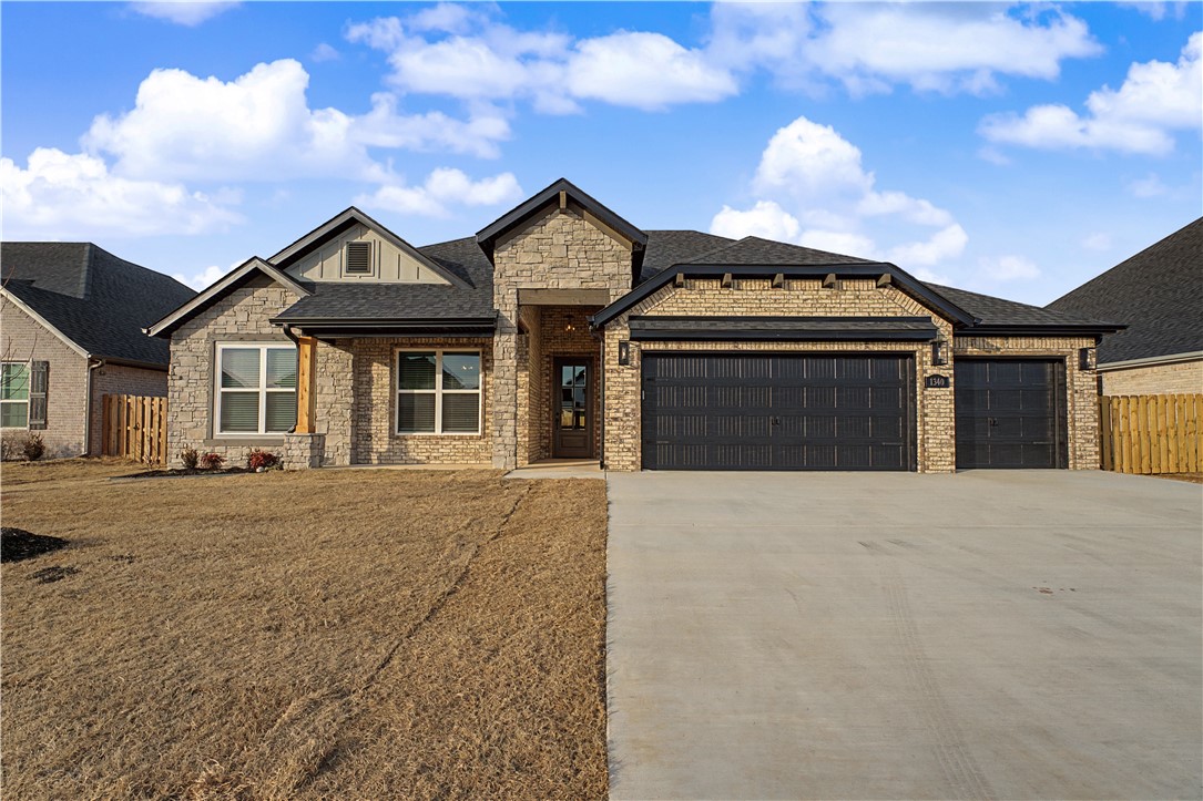 DIAMOND ESTATES PH V-CENTERTON - Residential