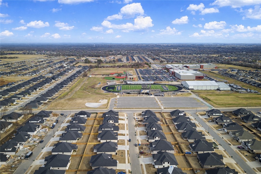 DIAMOND ESTATES PH V-CENTERTON - Residential