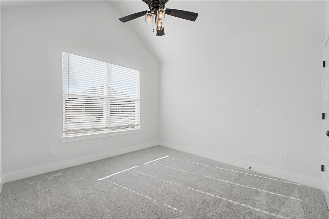 DIAMOND ESTATES PH V-CENTERTON - Residential