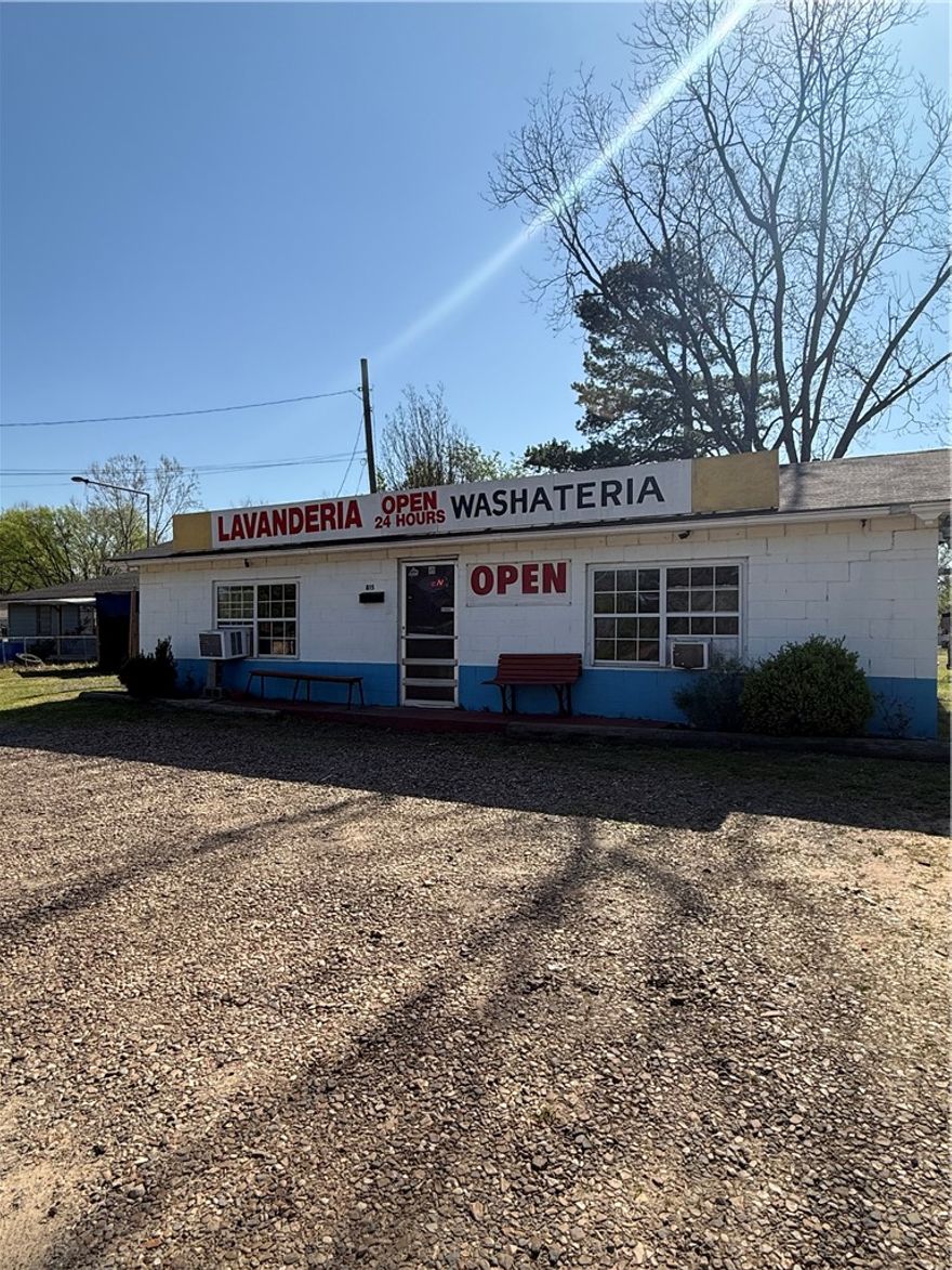 Income-producing laundromat located in the heart of town with excellent visibility and high traffic exposure. Situated next to apartment complexes, providing a built-in and consistent customer base. New Roof was installed 2025.