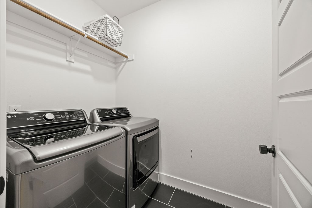 Aurora Sub Ph I - Residential