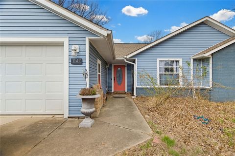 1147 N Fieldstone Avenue Fayetteville AR 72704