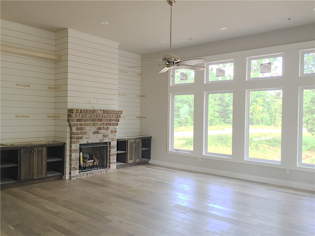 Versailles - Residential