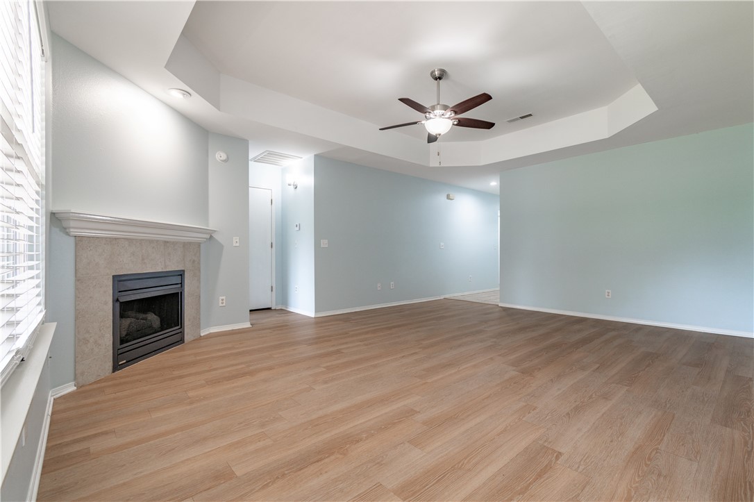 EAGLE CREST ESTATES-BENTONVILLE - Residential Lease