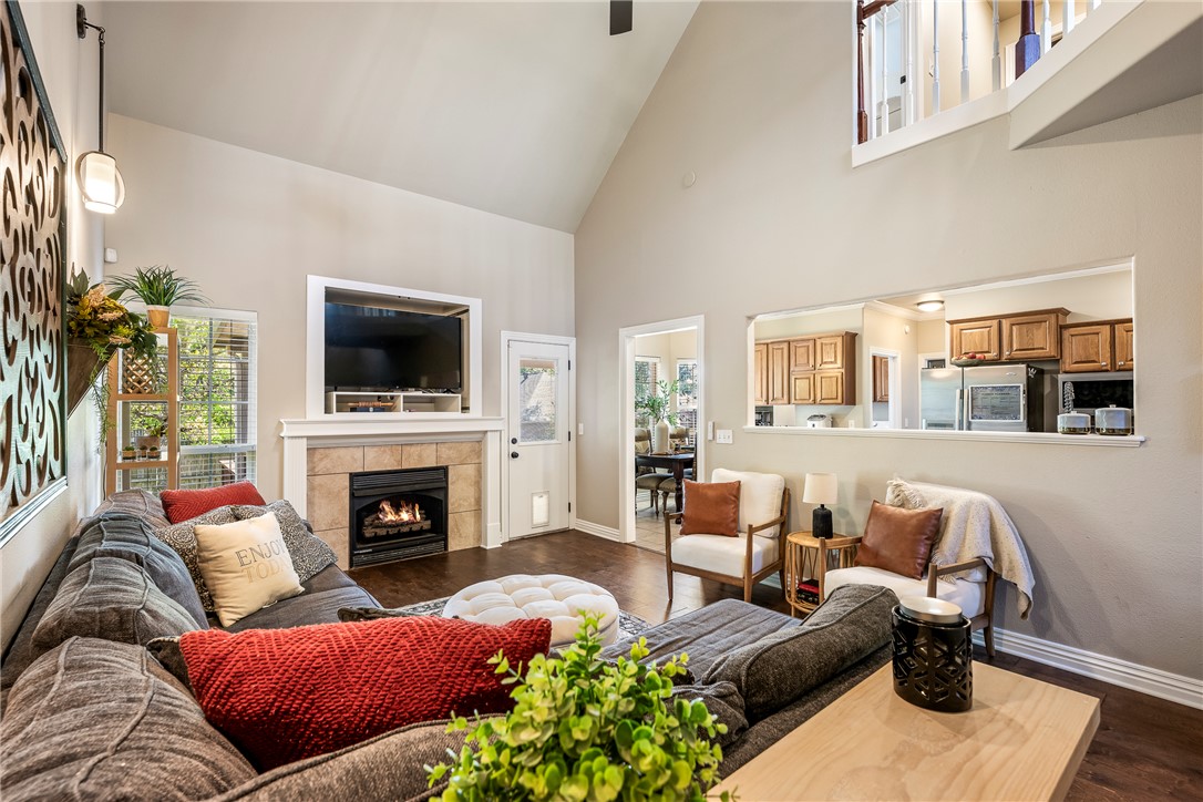 Bridgeport Ph Vi - Residential