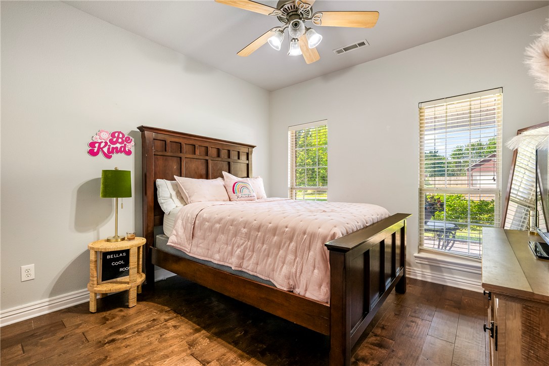 Bridgeport Ph Vi - Residential