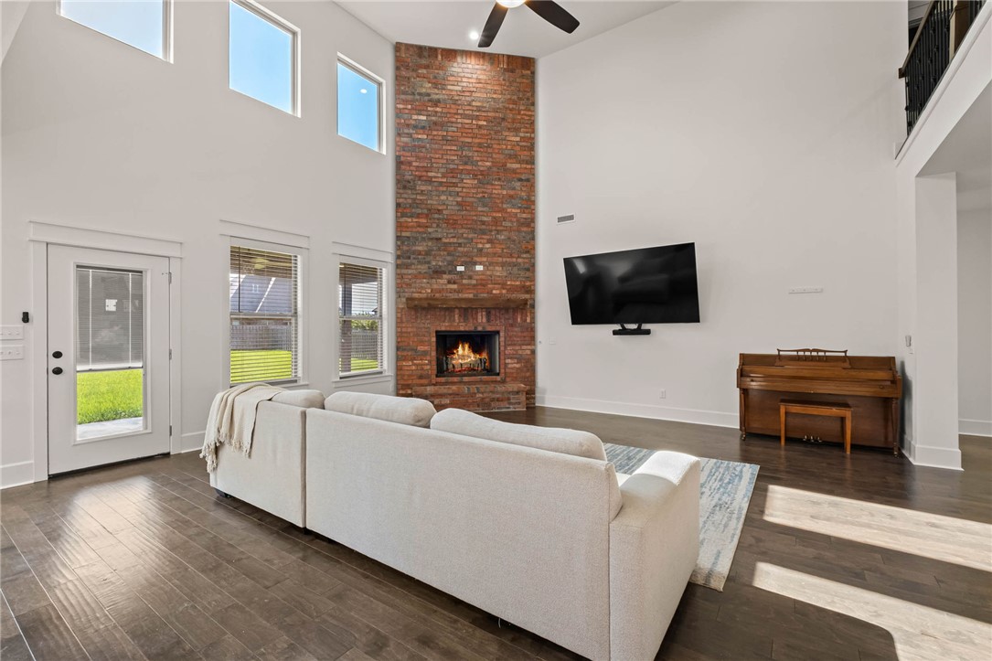 Tuscany Ph I Centerton - Residential