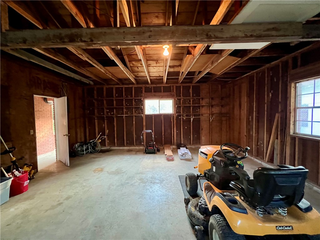 Clarksville 321023 - Residential