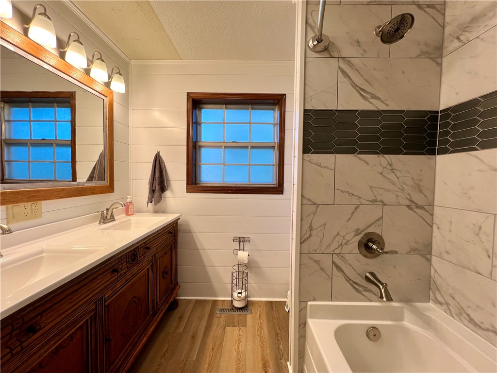 Clarksville 321023 - Residential