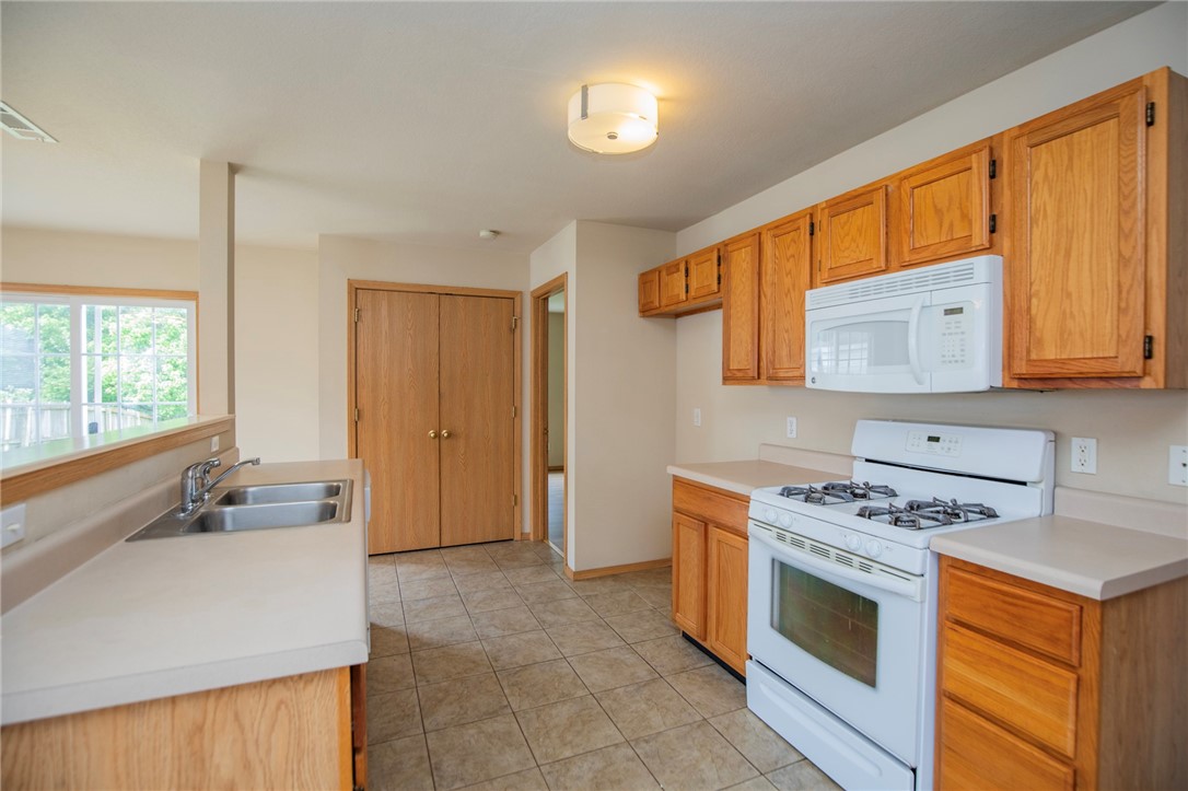 Grant Spgs Sub Decatur - Residential Lease