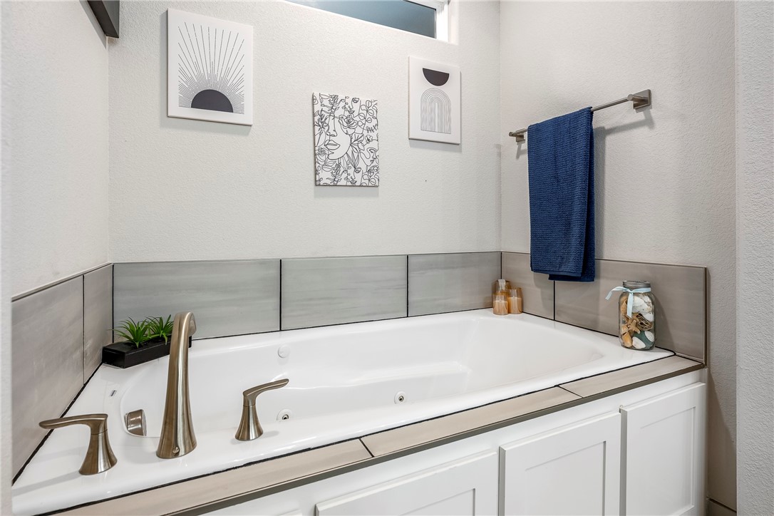 BEQUETTE FARMS PH I-CENTERTON - Residential