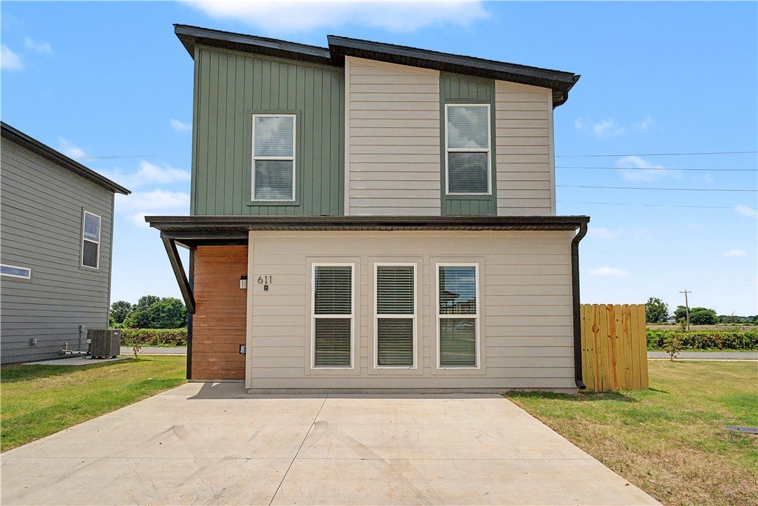 Photo 1 of 27 — 611 Apollo Avenue, Bentonville, AR 72713